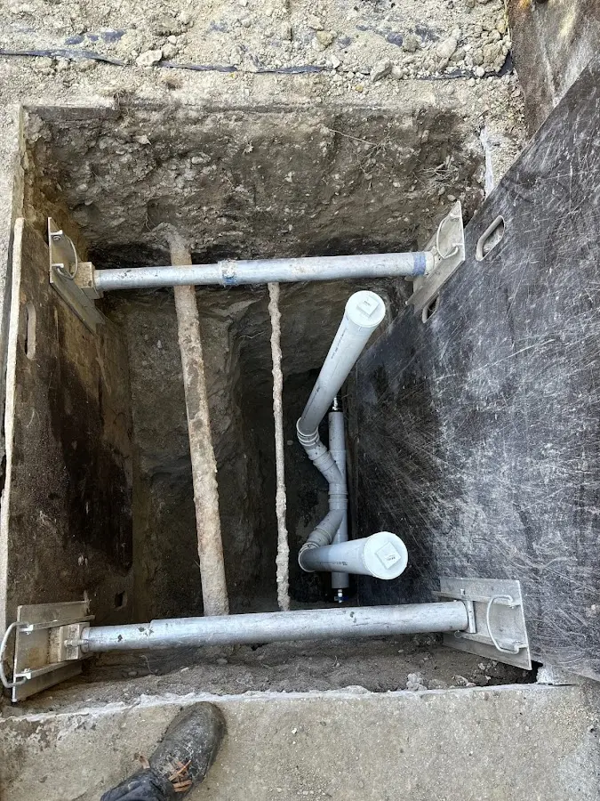 Experienced plumber completing Gas Line Repair work in Monongahela
